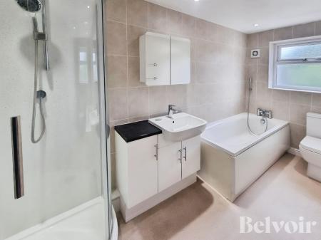 3 bedroom Semi-detached house to let in Britannia Road, Ipswich, IP4