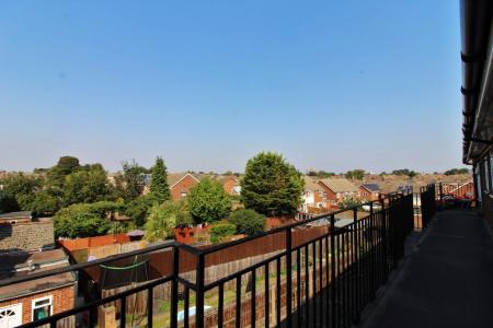 1 bedroom Flat to let in Fitzgerald Court, Kemball Street, Ipswich, IP4