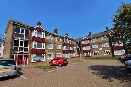 1 bedroom Flat to let in Fitzgerald Court, Kemball Street, Ipswich, IP4