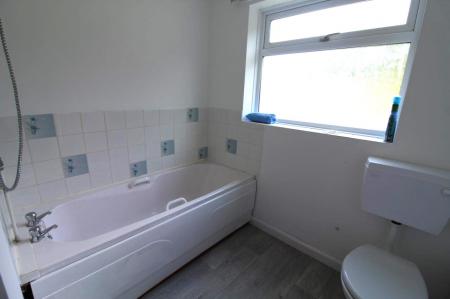 3 bedroom Terraced House to let in Roy Avenue, Ipswich, IP3