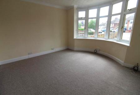 3 bedroom Terraced House to let in Roy Avenue, Ipswich, IP3