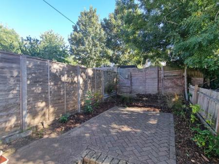 2 bedroom Terraced House for sale in Cemetery Road, Ipswich, IP4