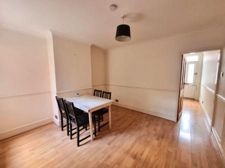 2 bedroom Terraced House for sale in Cemetery Road, Ipswich, IP4
