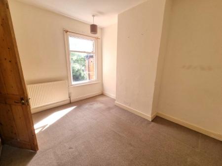 2 bedroom Terraced House for sale in Cemetery Road, Ipswich, IP4
