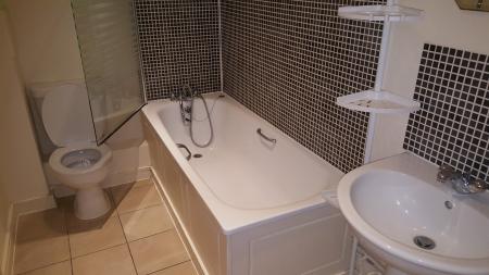 2 bedroom Flat to let in Rapier Street, Ipswich, IP2