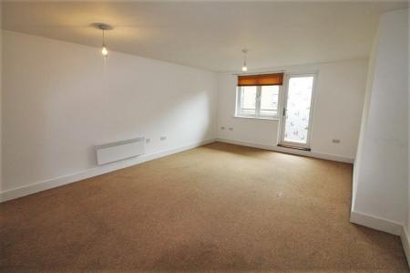1 bedroom Flat to let in Yeoman Close, Yarmouth Road, Ipswich, IP1