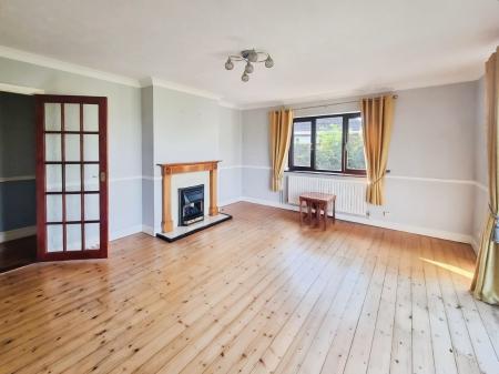 3 bedroom Bungalow to let in Bromeswell Road, IP4, Ipswich, IP4