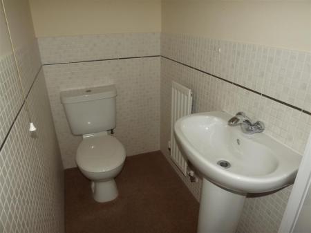4 bedroom Terraced House to let in Spindler Close, Kesgrave, IP5