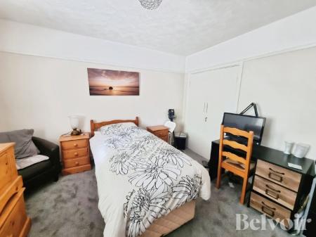 2 bedroom Flat for sale in Valley Road, Ipswich, IP1