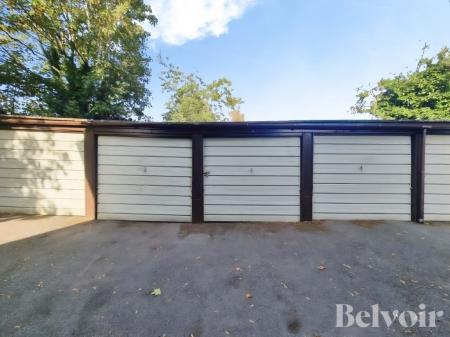 2 bedroom Flat for sale in Valley Road, Ipswich, IP1