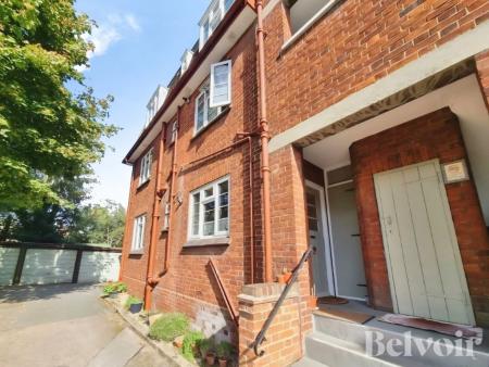 2 bedroom Flat for sale in Valley Road, Ipswich, IP1