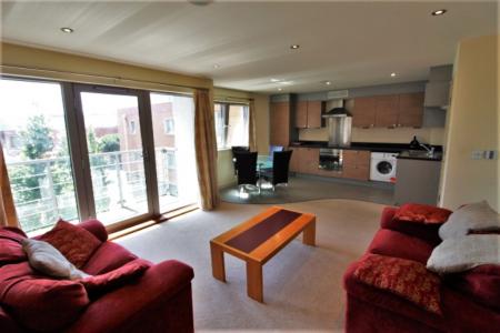 2 bedroom Flat to let in Wolsey Street, Ipswich, IP1