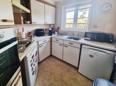 1 bedroom Flat for sale in Norwich Road, Ipswich, IP1