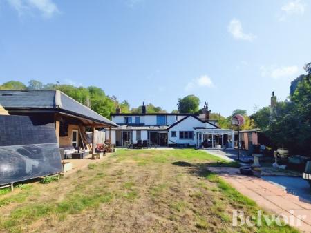 4 bedroom Detached house for sale in Church Street, Wetheringset, IP14