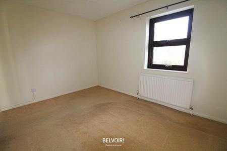 2 bedroom Detached house to let in Carlford Close, Martlesham Heath, IP5