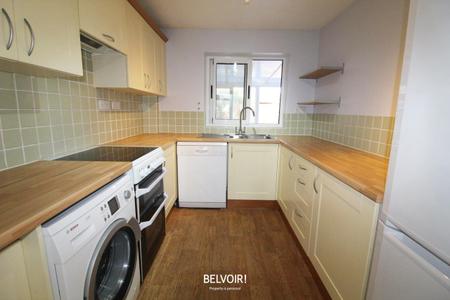 2 bedroom Detached house to let in Carlford Close, Martlesham Heath, IP5