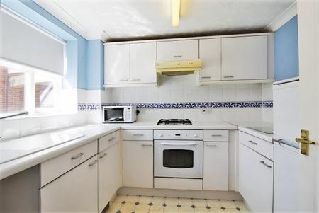 2 bedroom Terraced House to let in Mulberry Gardens, Great Blakenham, IP6