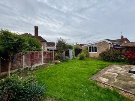 2 bedroom Bungalow to let in Browning Avenue, Kettering, NN16