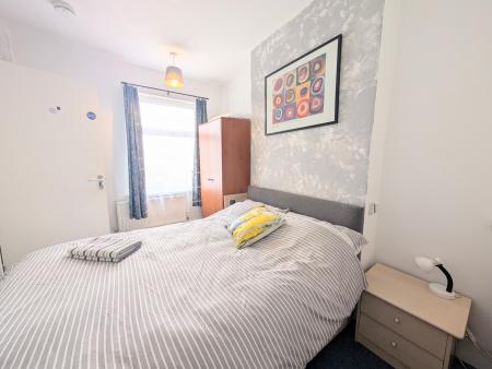 1 bedroom House share to let in Mill Road, Kettering, NN16