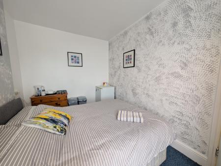 1 bedroom House share to let in Mill Road, Kettering, NN16