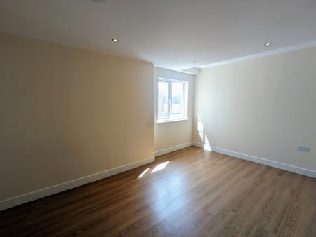 1 bedroom Flat to let in St Andrews Street, Town Centre, Kettering, NN16