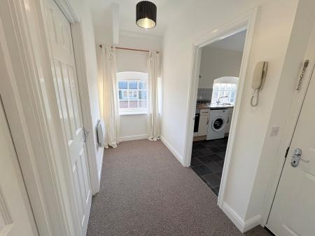 1 bedroom Flat to let in Havelock Street, Kettering, NN16
