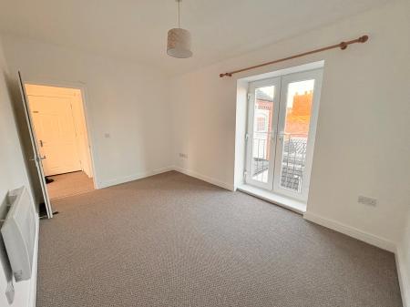 1 bedroom Flat to let in Havelock Street, Kettering, NN16