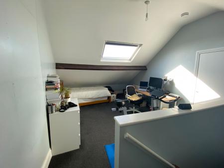 2 bedroom Flat to let in Montagu Street, Town Centre, Kettering, NN16