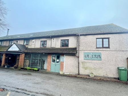 High Street, Burton Latimer, NN15