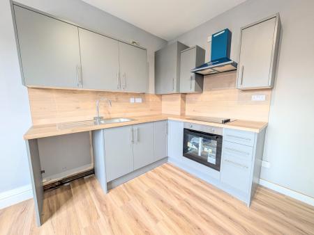 1 bedroom Flat to let in Havelock Street, Kettering, NN16