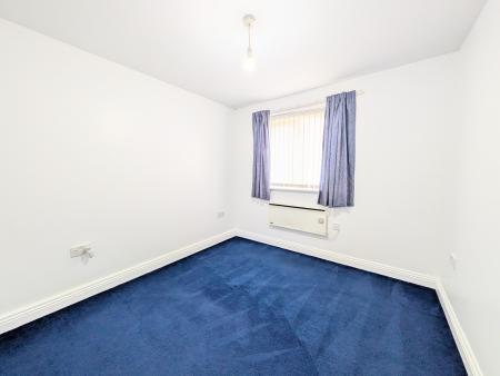 1 bedroom Flat to let in Reservoir Road, Kettering, NN16