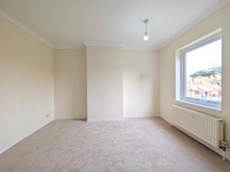 2 bedroom Terraced House to let in Midland Road, Raunds, NN9