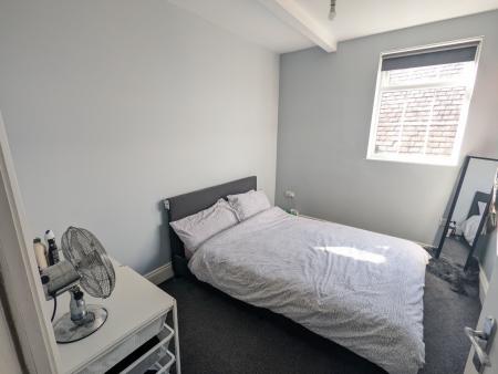 1 bedroom Flat to let in Montagu Street, Kettering, NN16