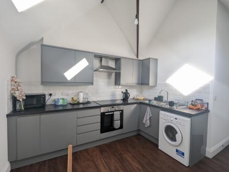 1 bedroom Flat to let in Montagu Street, Kettering, NN16