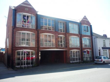 Bath Road, Kettering, NN16