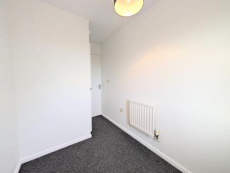 3 bedroom Semi-detached house to let in Backley Close, Kettering, NN15