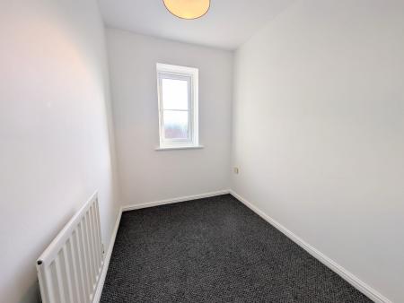 3 bedroom Semi-detached house to let in Backley Close, Kettering, NN15