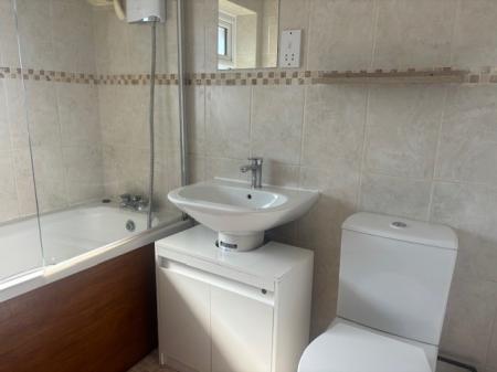 3 bedroom Semi-detached house to let in Ullswater Road, Kettering, NN16