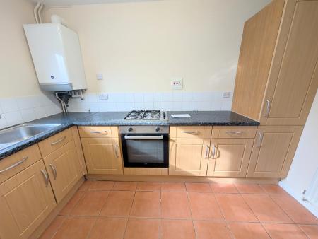 1 bedroom Flat to let in Ford Street, Kettering, NN16