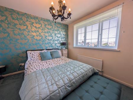 2 bedroom Terraced House to let in Leicester Close, Kettering, NN16