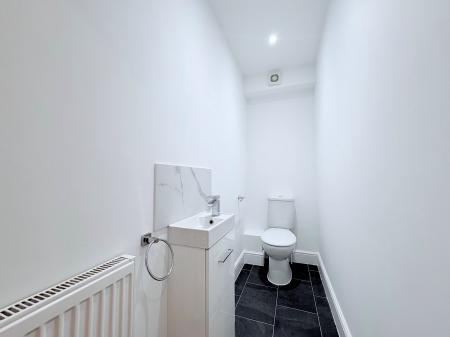 3 bedroom Town house to let in Victoria Street, Kettering, NN16