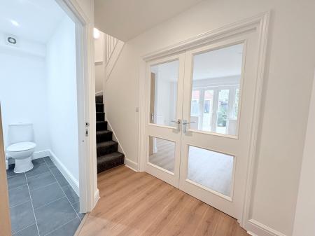 3 bedroom Town house to let in Victoria Street, Kettering, NN16