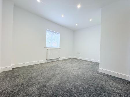 3 bedroom Town house to let in Victoria Street, Kettering, NN16