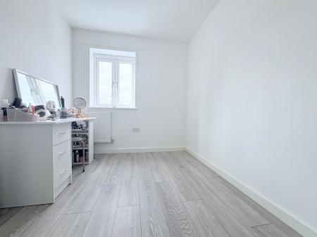 3 bedroom Semi-detached house to let in Isemill Road, Burton Latimer, NN15