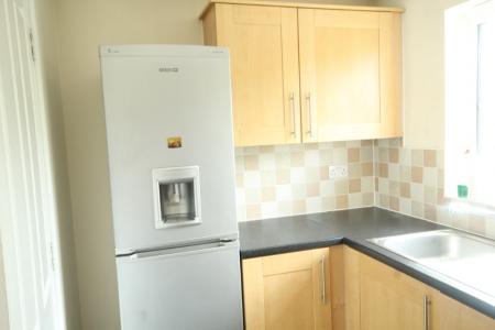 2 bedroom Flat to let in Abbots Way, Kettering, NN15