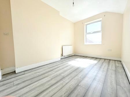 3 bedroom Terraced House to let in Princes Street, Kettering, NN16