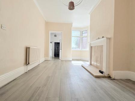 3 bedroom Terraced House to let in Princes Street, Kettering, NN16