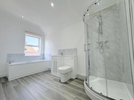 3 bedroom Maisonette to let in Mill Road, Kettering, NN16