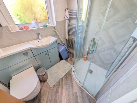 3 bedroom End of terrace house to let in Buccleuch Street, Kettering, NN16