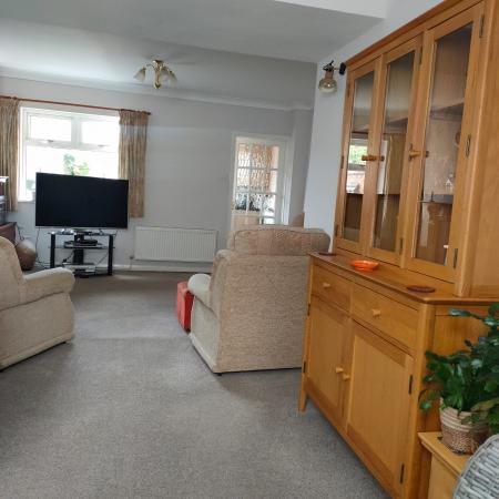 3 bedroom End of terrace house to let in Buccleuch Street, Kettering, NN16